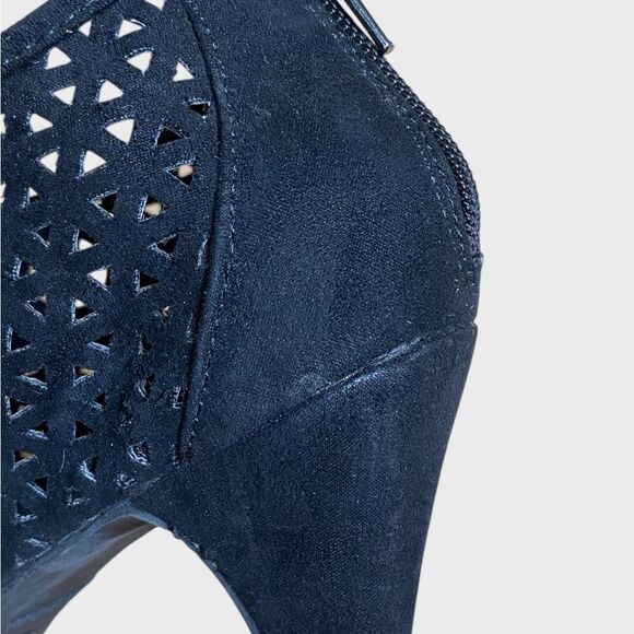 Madden Girl High Heel Ankle Booties Size 9 Black Perforated Open Toe Zipper - Picture 15 of 15